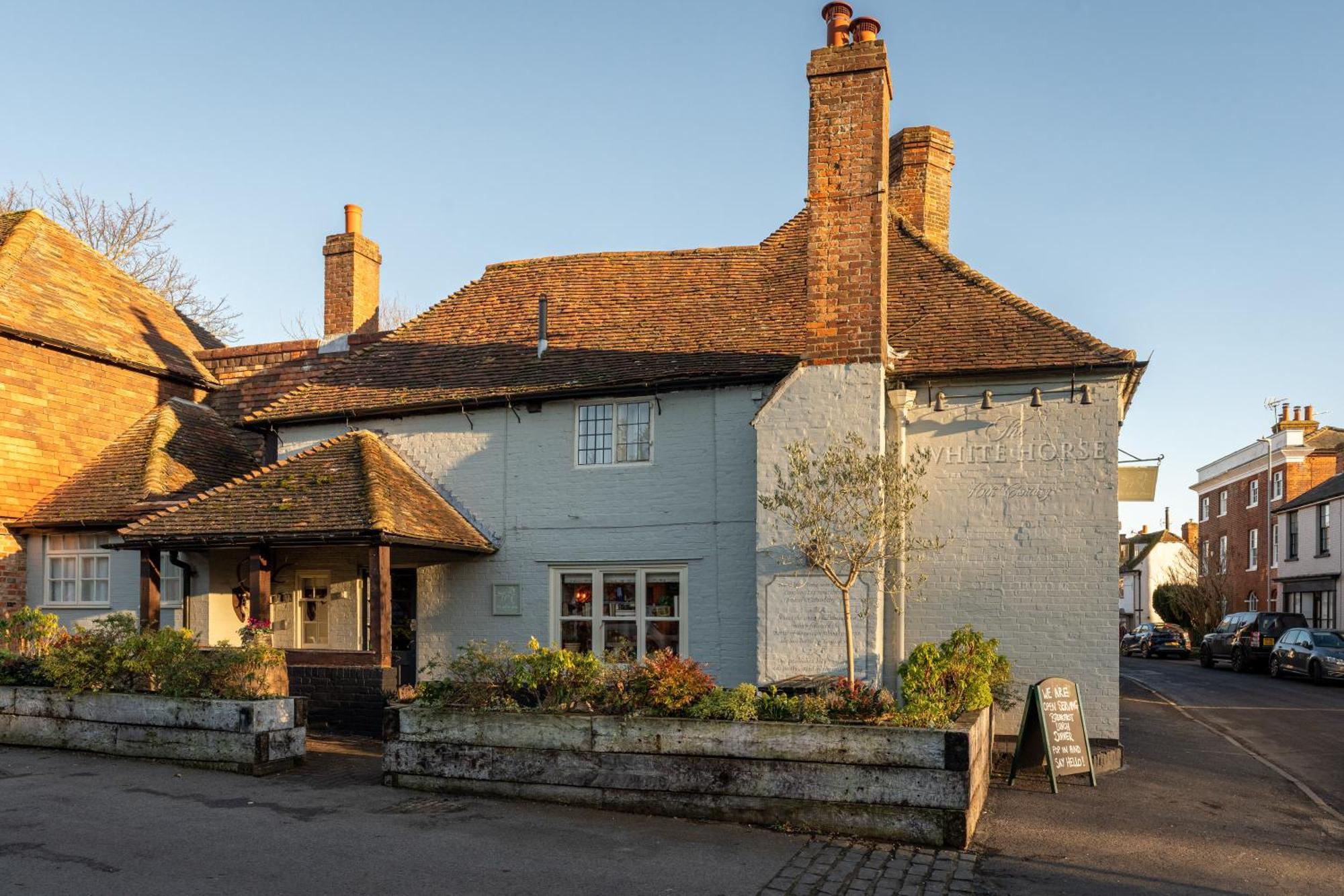 The White Horse Hotel Faversham Exterior photo