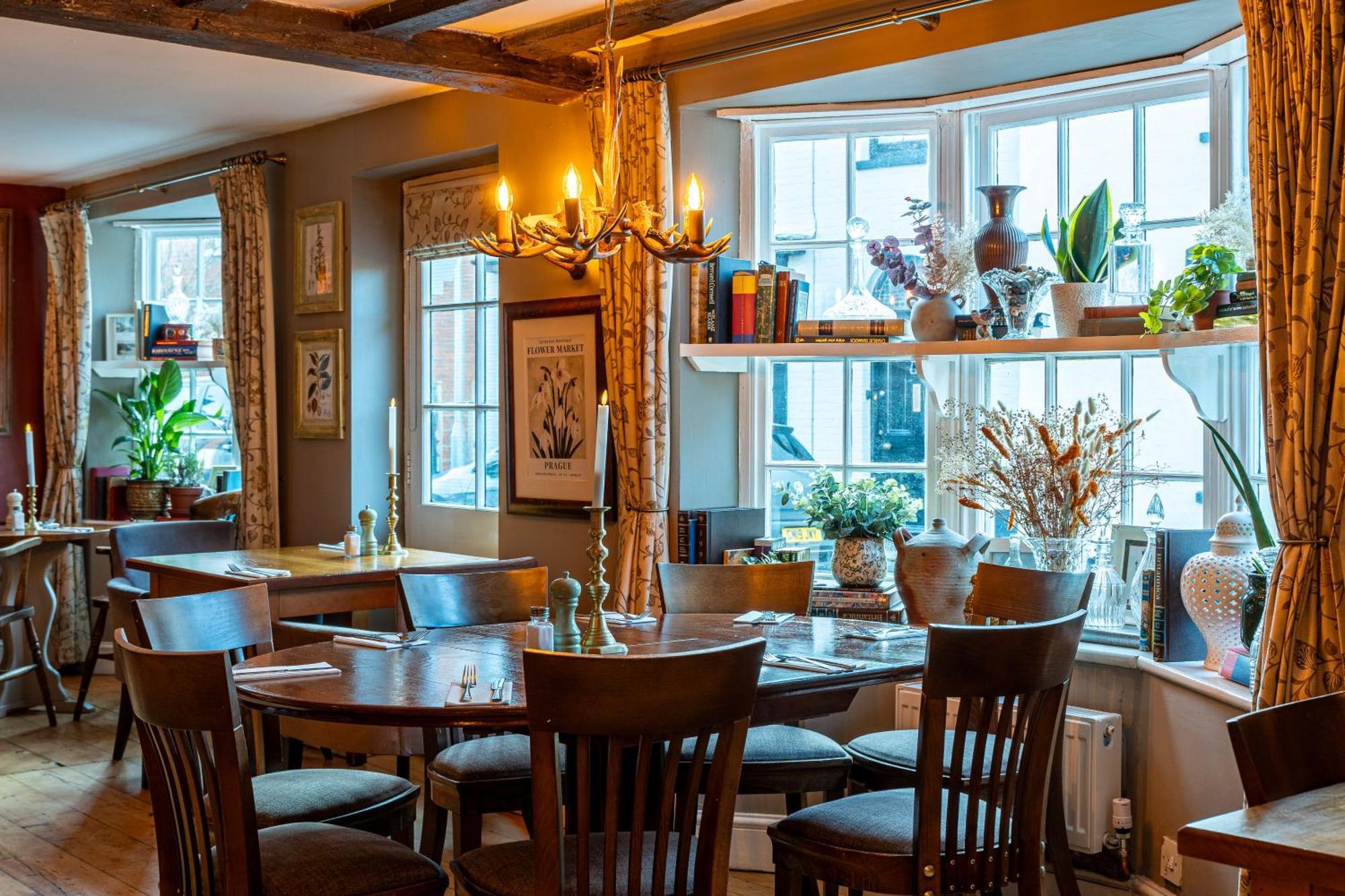The White Horse Hotel Faversham Exterior photo