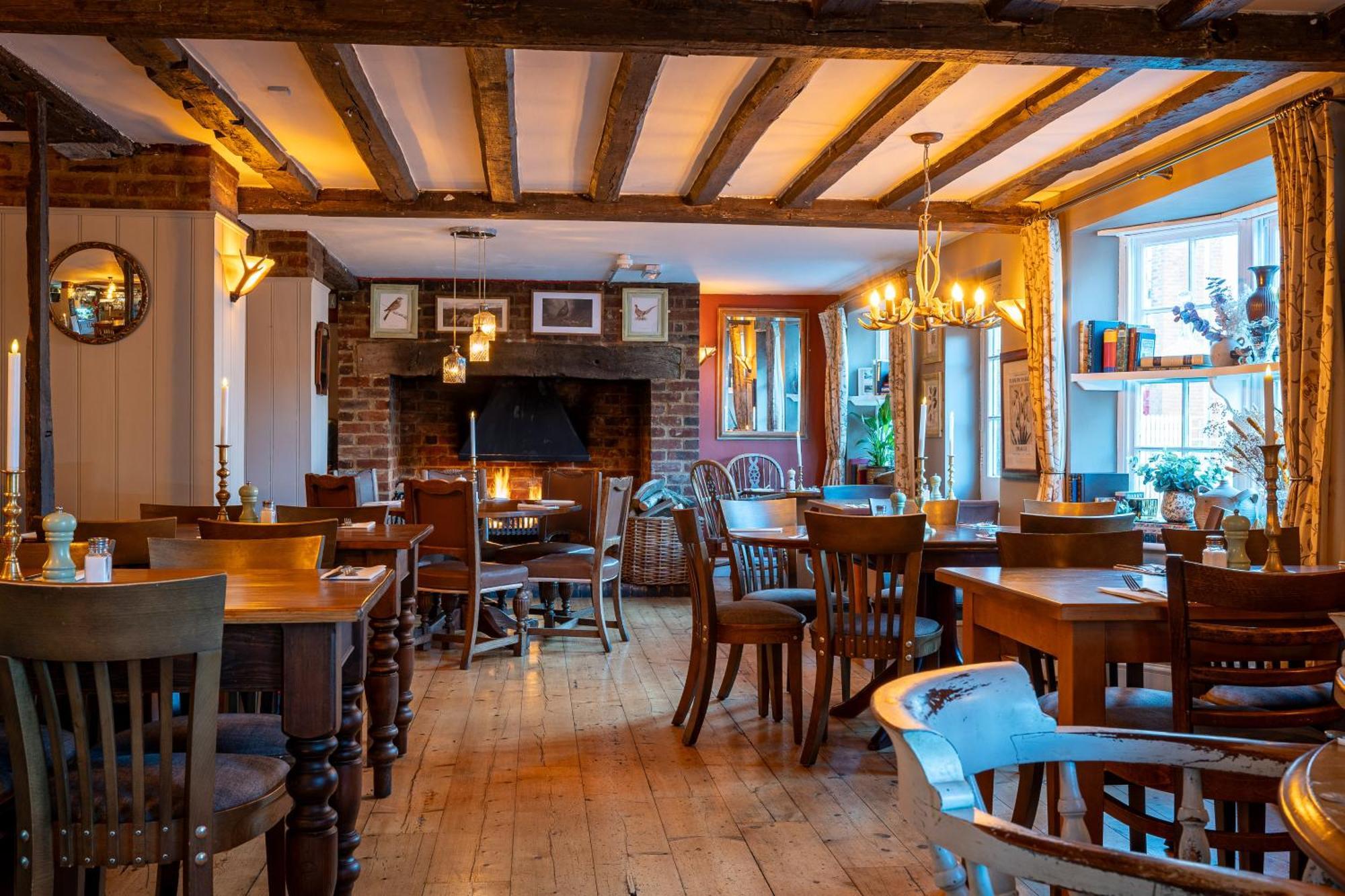 The White Horse Hotel Faversham Exterior photo